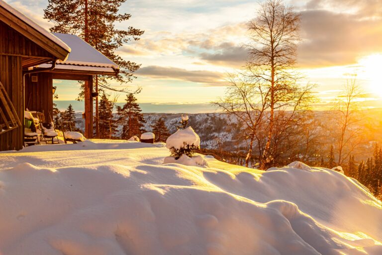 Navigating Right-of-Way Disputes in Real Estate: A Maine Perspective